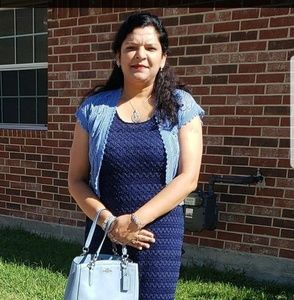 Meet your Posher, Urvashi